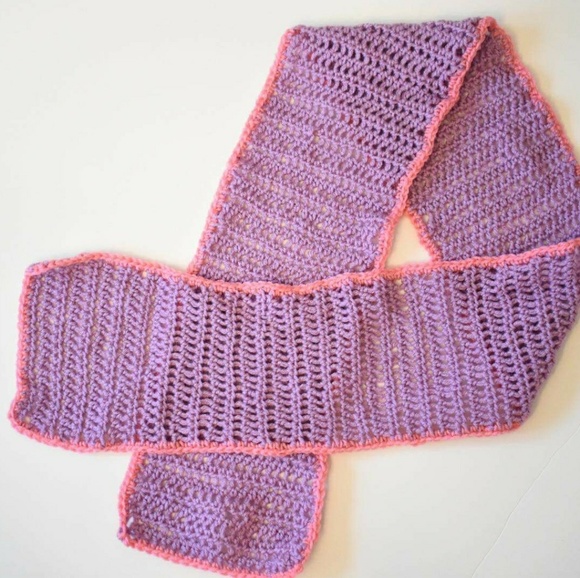 Crocheted Rapunzel hat, scarf, and handwarmmer set - Picture 7 of 8